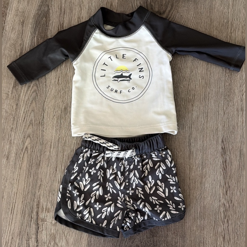 Kids' Black & White Rash Guard Set
